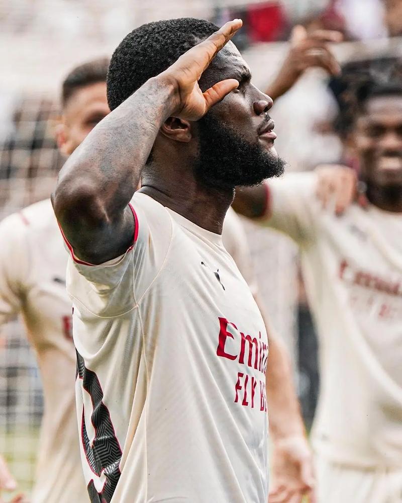 蔡依林演唱会风波升级!几百封举报信送至文旅局，白干一场亏几亿