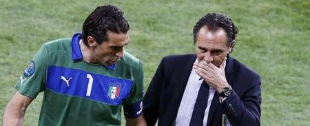 申花阿苏埃全年无缘比赛