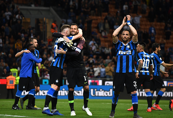 997万美元！舒马赫首获亚军赛车将拍卖，他健康好转引车迷期待