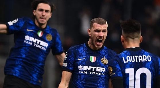 TA：热刺想补强左后卫与边锋位置，并评估多名球员的外租可能