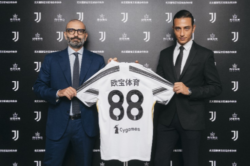 还原维尼修斯和西蒙尼冲突：多次斗嘴+阿隆索为维尼修斯出头